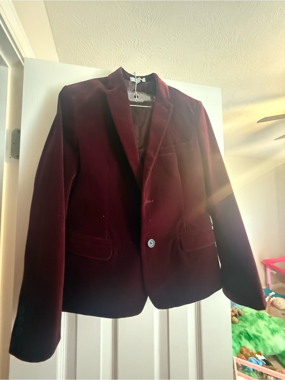 Kids Burgundy Velvet Blazer - Classic Single-Button Jacket